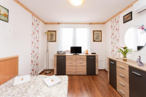 Tip-Top Apartman Ház